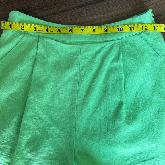 Lulus Perfectly Posted Lime Green Linen High-Waisted Shorts Size S NWT - Picture 6 of 7